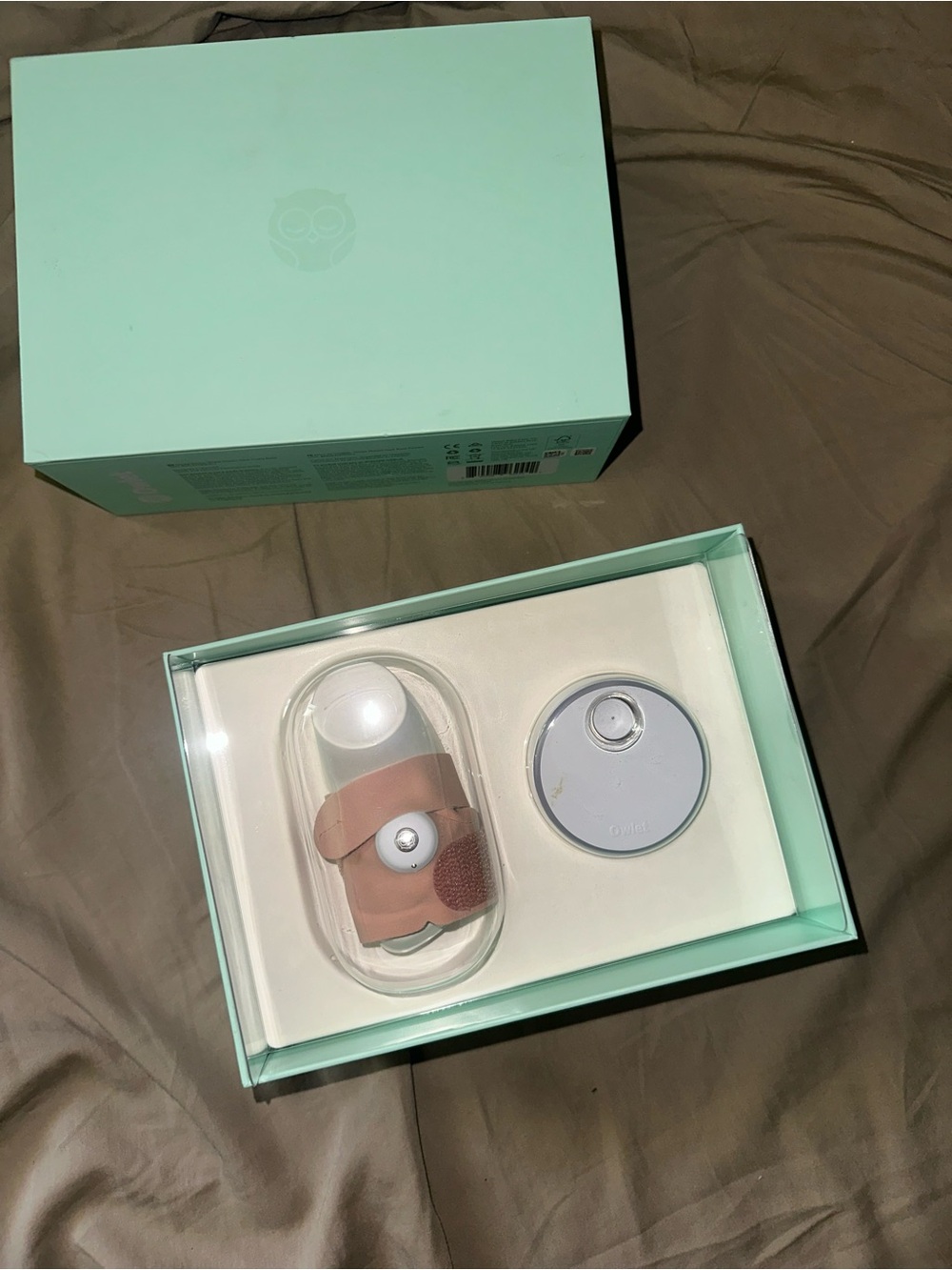 owlet dream sock- wearable baby monitor